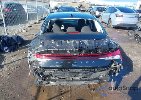 2023 Hyundai Elantra Sel from USA, damaged, VIN 5NPLM4AG9PH089021